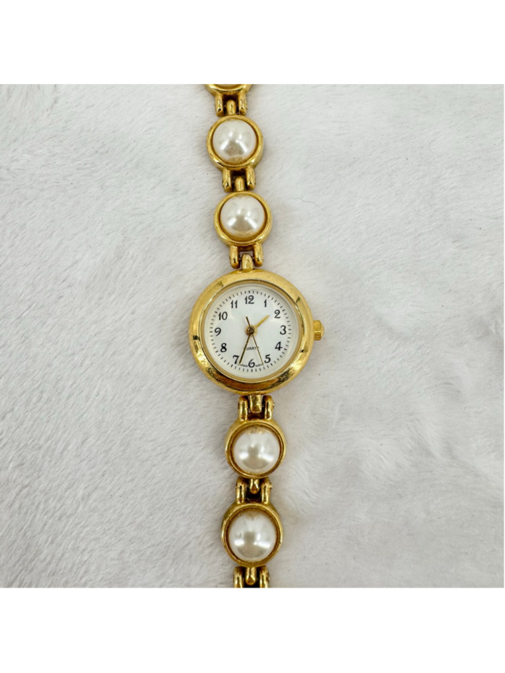 The Carina Watch Cordelia Rose Vintage 90s Gold Tone Faux Pearl Wrist Watch
